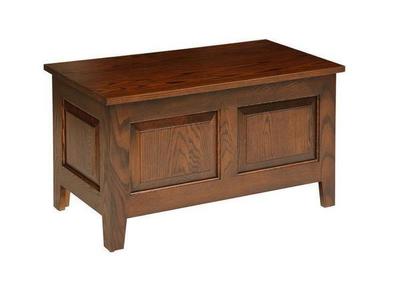 Amish Oak Wood Small Shaker Hope Chest