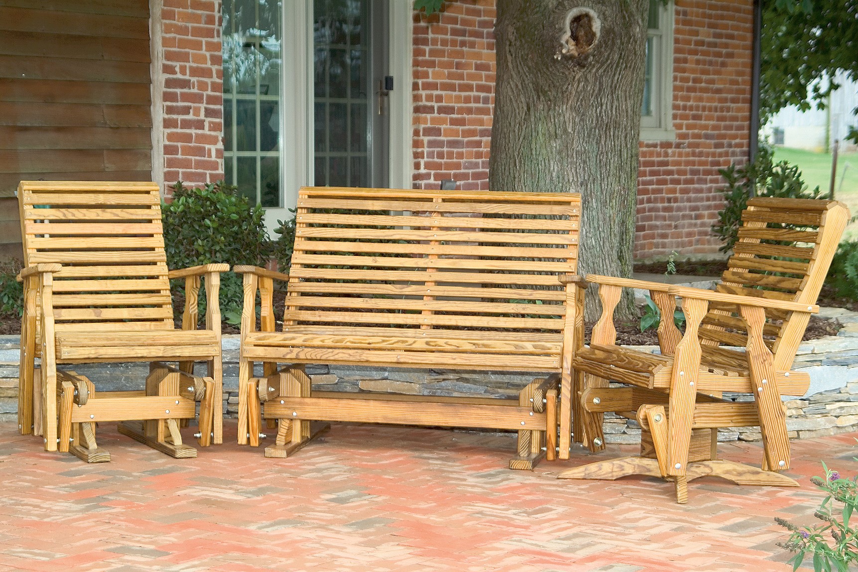 Pine Roll Back Outdoor Set