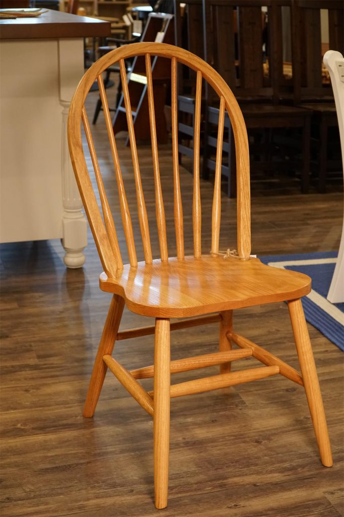 Amish Spindle Bow Back Windsor Chair