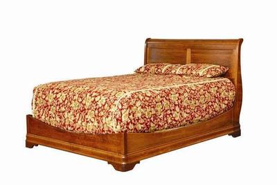 Chantilly Amish Sleigh Bed