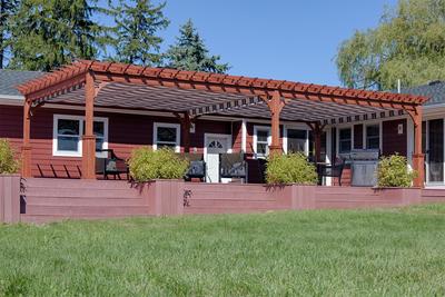 Amish Traditional Pine Pergola with a canopy roof