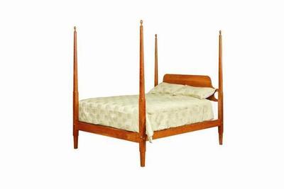 Amish Early American Pencil Post Shaker Bed