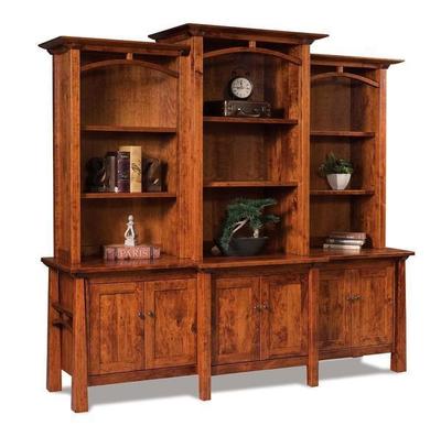 Amish Artesa Credenza with Hutch