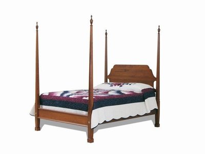 Amish Colonial Pencil Post Bed