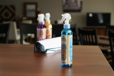 Cleaner spray