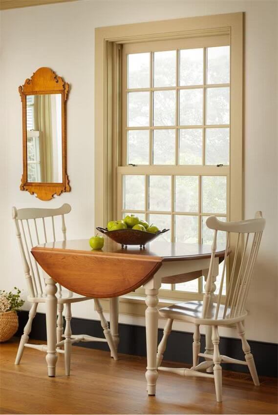 Amish Round Hamel Dropleaf Extension Dining Table