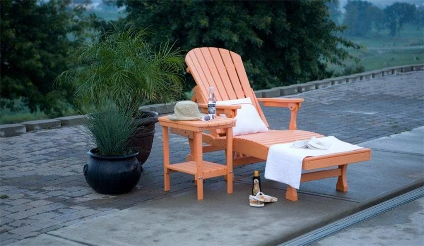 Orange Comfo-Back Chaise Lounge Chair